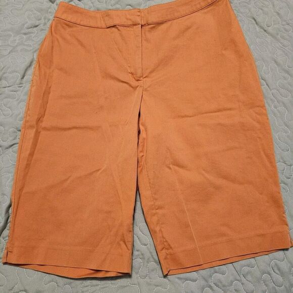 Two Pairs WomansBermudaShorts Orange/White Size 6 Chico's And NY & Co EUC - Picture 1 of 6